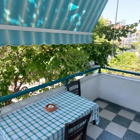 Holiday home The House Of Olives *